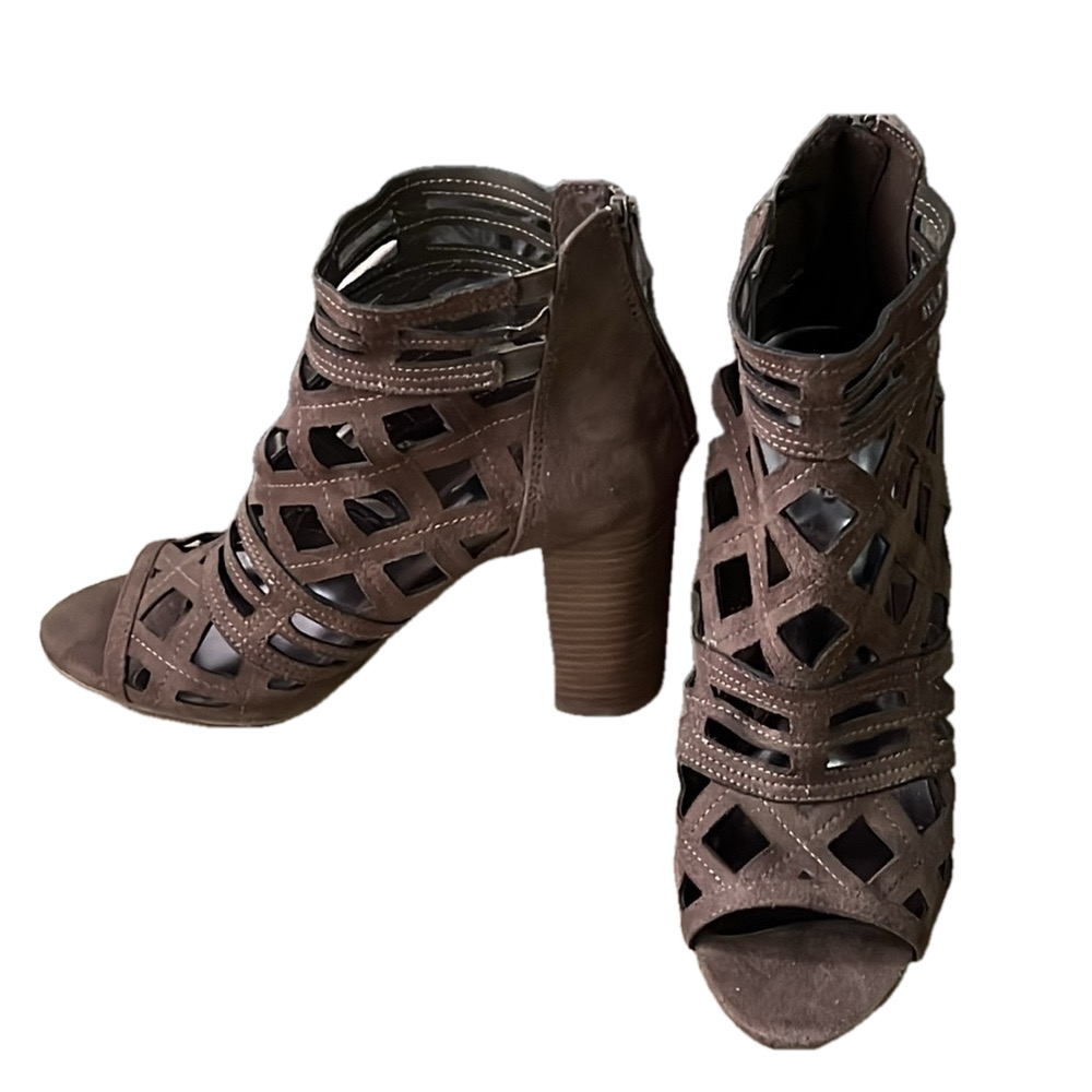 Carlos BY CARLOS SANTANA LOLA SHOOTIES Women’s SIZE 9.5